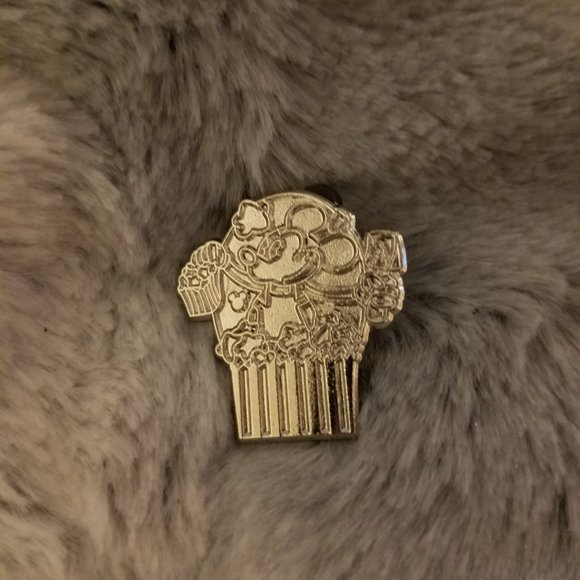 Disney Other - 🔥5/$25🔥 Mickey Popcorn Bucket Pin